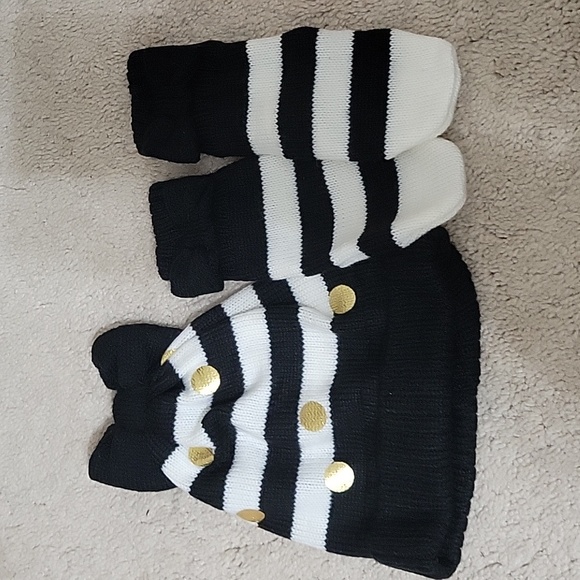 New in box Kate Spade Bow Hat and Mitten Set - Picture 1 of 4
